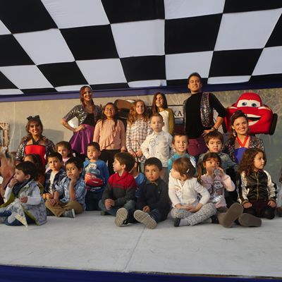 show-de-Cars-show-happy-kids-12-a