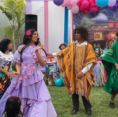 personajes de show infantil