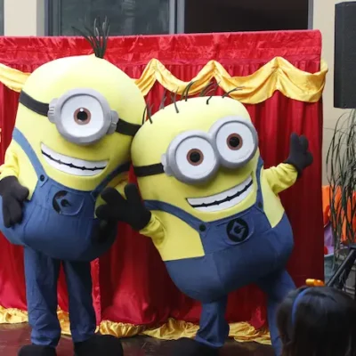 personajes del show de minions