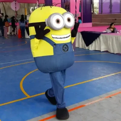 personajes del show de minions