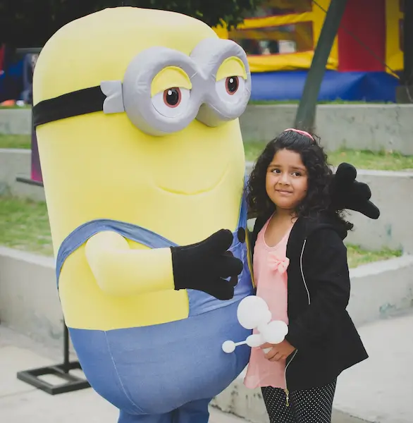personajes del show de minions