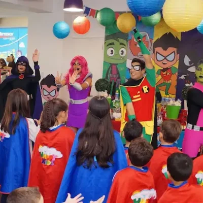 show de jovenes titanes peru