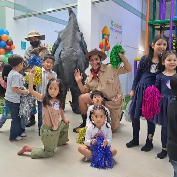 show de dinosaurios para fiestas infantiles en lima