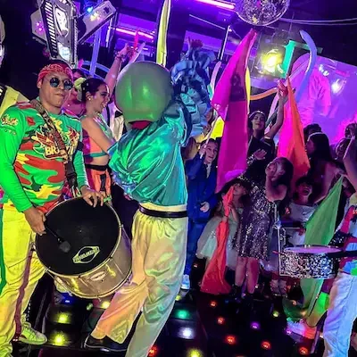 Por qué un show de batucada marca la diferencia en tu evento
