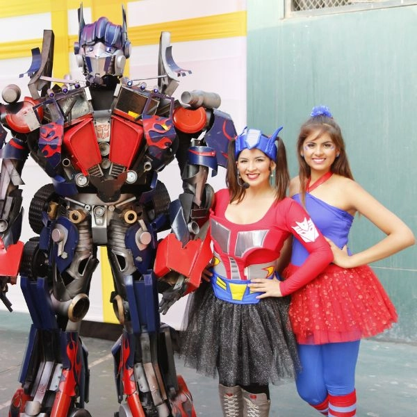 Show Transformers