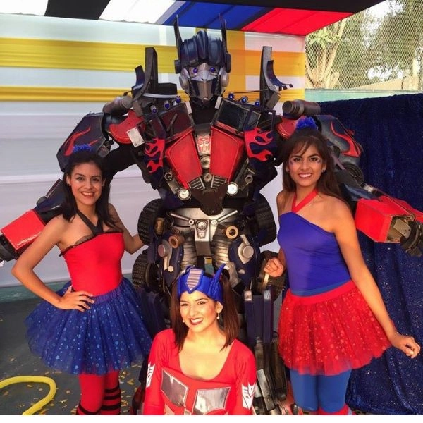 Show Transformers