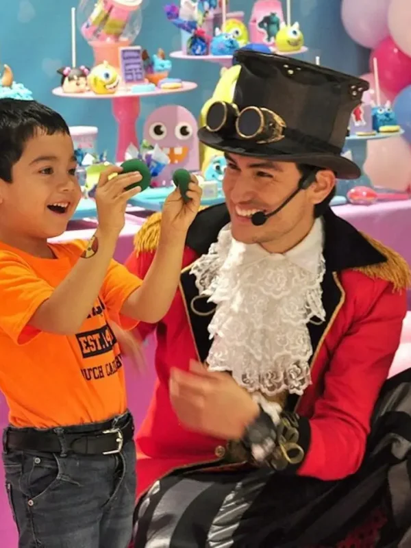 Momentos sorprendentes de nuestro show de magia infantil en Lima