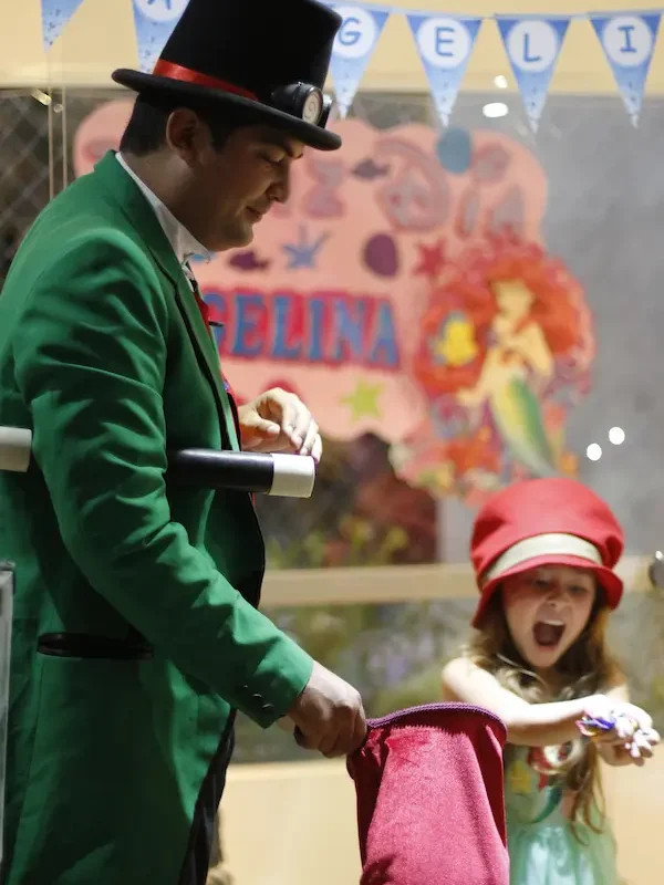Momentos sorprendentes de nuestro show de magia para niños
